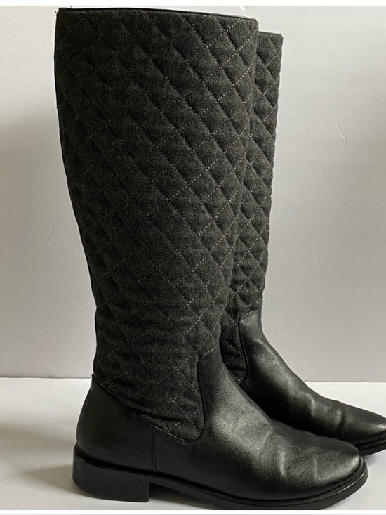 AEROSOLES Shoes - AEROSOLES Black Quilted Heeled Boots Women’s 8M